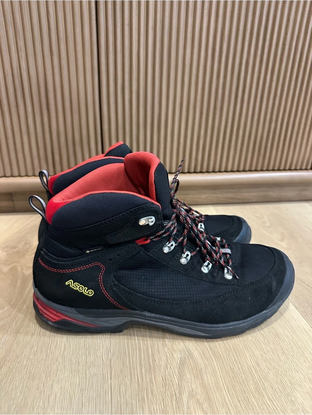Asolo Men's Black and Red Hiking Boots size 11.5